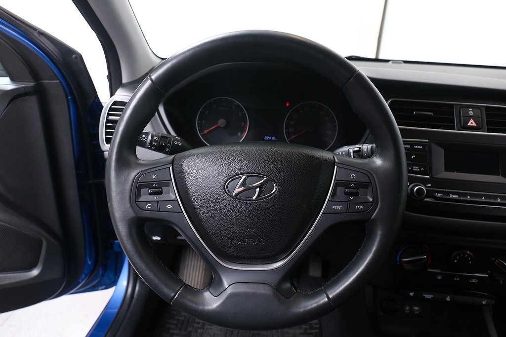 Hyundai i20 1,25 84hk Nordic Edition (Life) 5D Motorvärmare 2020