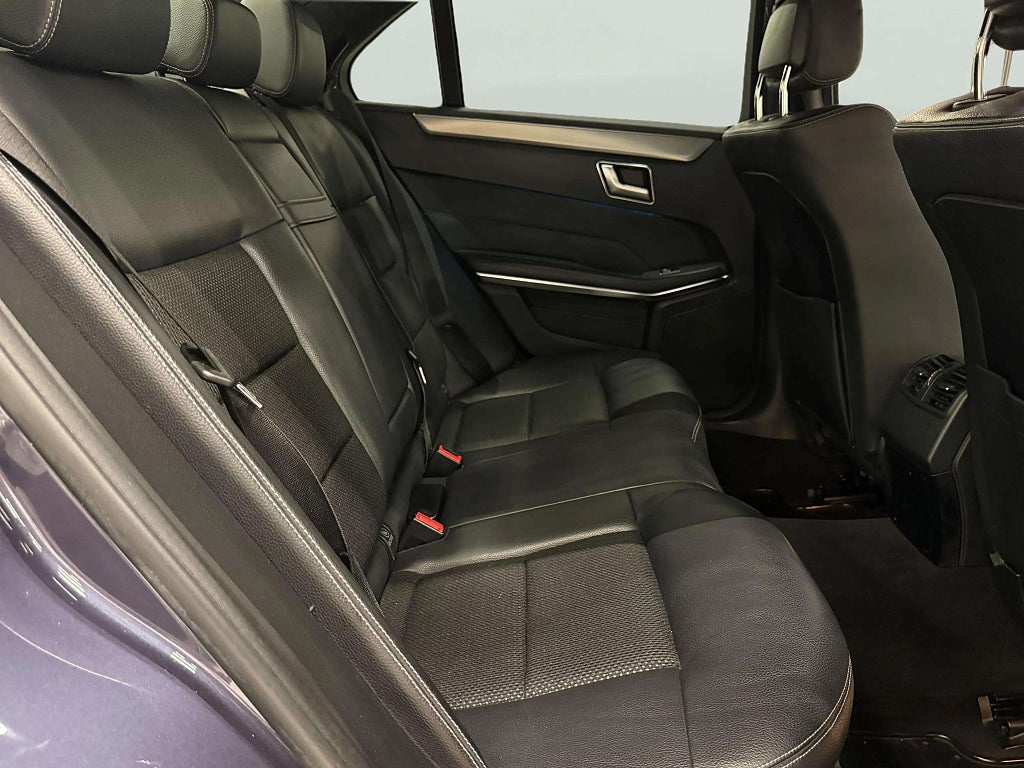 Mercedes-Benz E 220 CDI BlueEFFICIENCY 7G-Tronic Avantgarde  - miniatyr 16