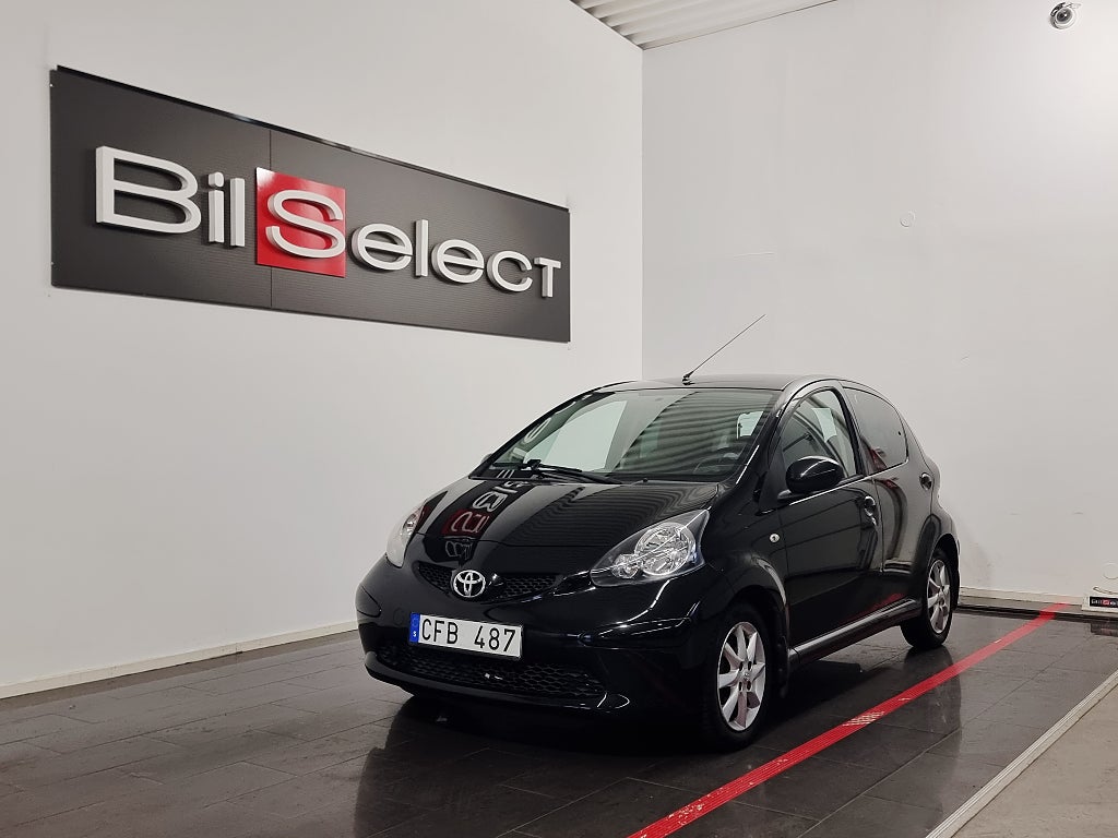 Toyota Aygo 5-dörrar 1.0 VVT-i Euro 4 Ny Servad Ny Bes