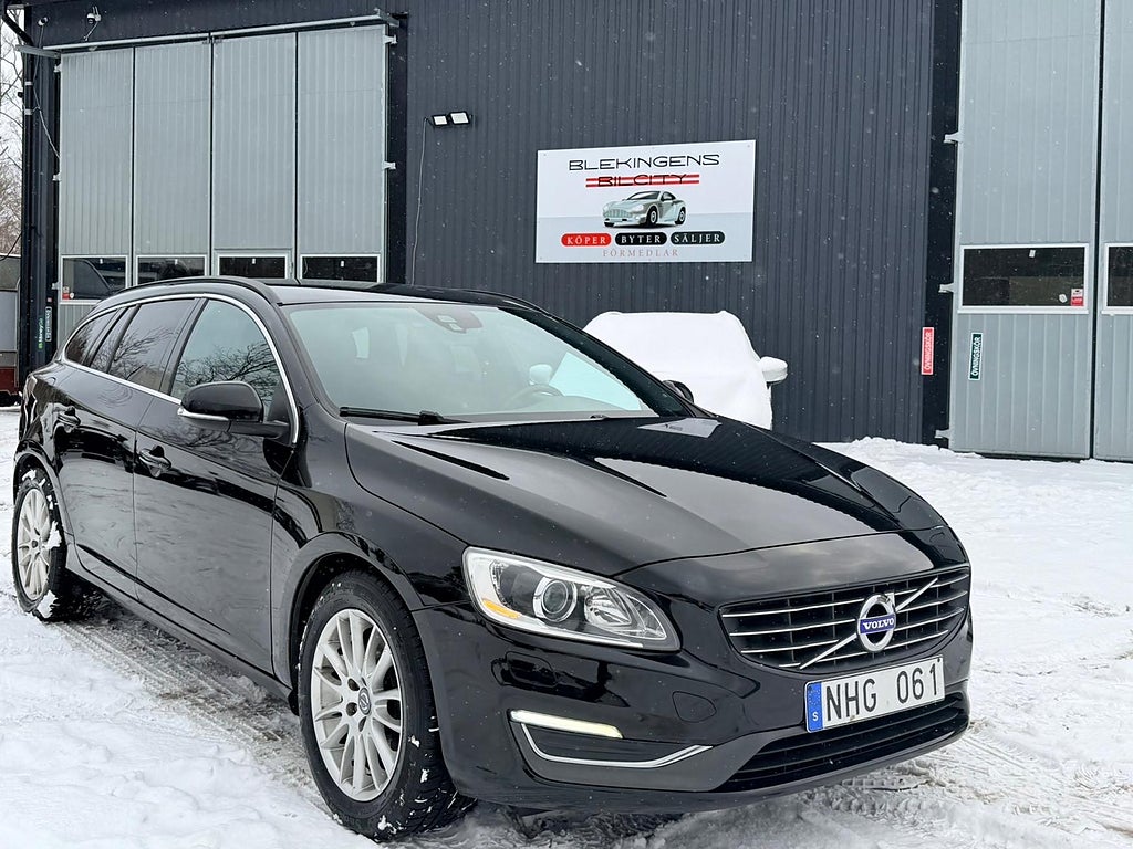 Volvo V60 D5 Momentum Dragkrok Kamrembytt 