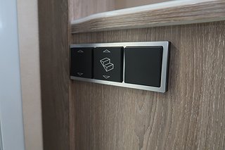 Husbil-integrerad Kabe TMI 810 LXL 32 av 40