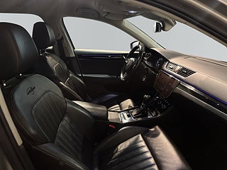 Skoda Superb Kombi 2.0 TDI 4x4 Business Edition L&K Drag Dvärm GPS Kamera SoV