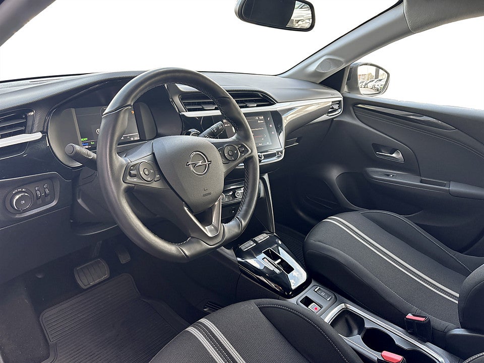 Bild på Opel Corsa-e D&T 50kWh 136hk Aut B-KAMERA CARPLAY