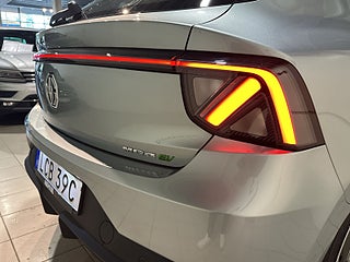 MG 4 EV Urban 53.9 kWh Kamera Värmepump Rattvärme CarPlay 0% Ränta – bild 17