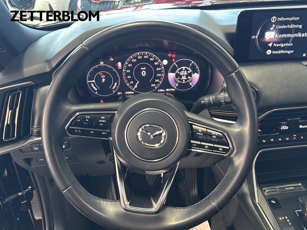 SUV Mazda CX-80 12 av 15