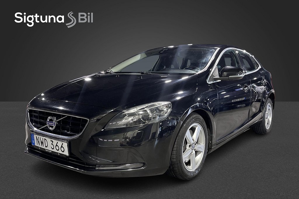 Volvo V40 D2 Automat Momentum P-värmare 120hk 