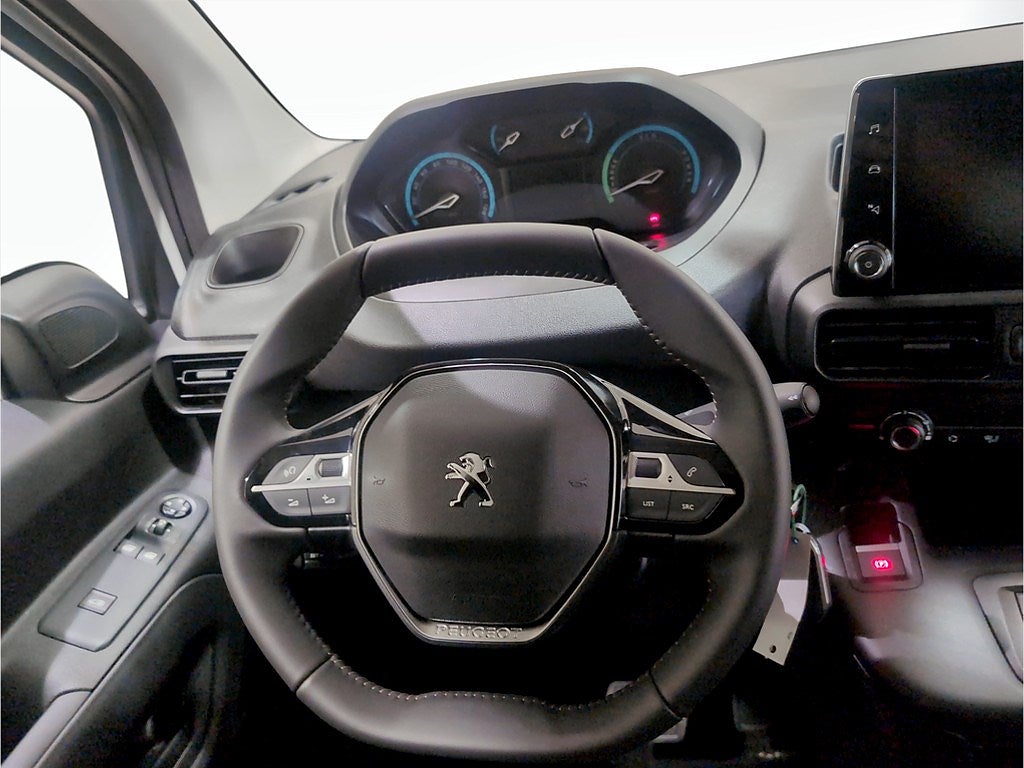 Bild på Peugeot e-Partner PRO Electric 136hk L2 - OMGÅENDE LEVERANS!