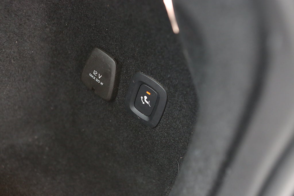 Volvo V60 Recharge T6 AWD Inscription Expression VOC Drag 2022