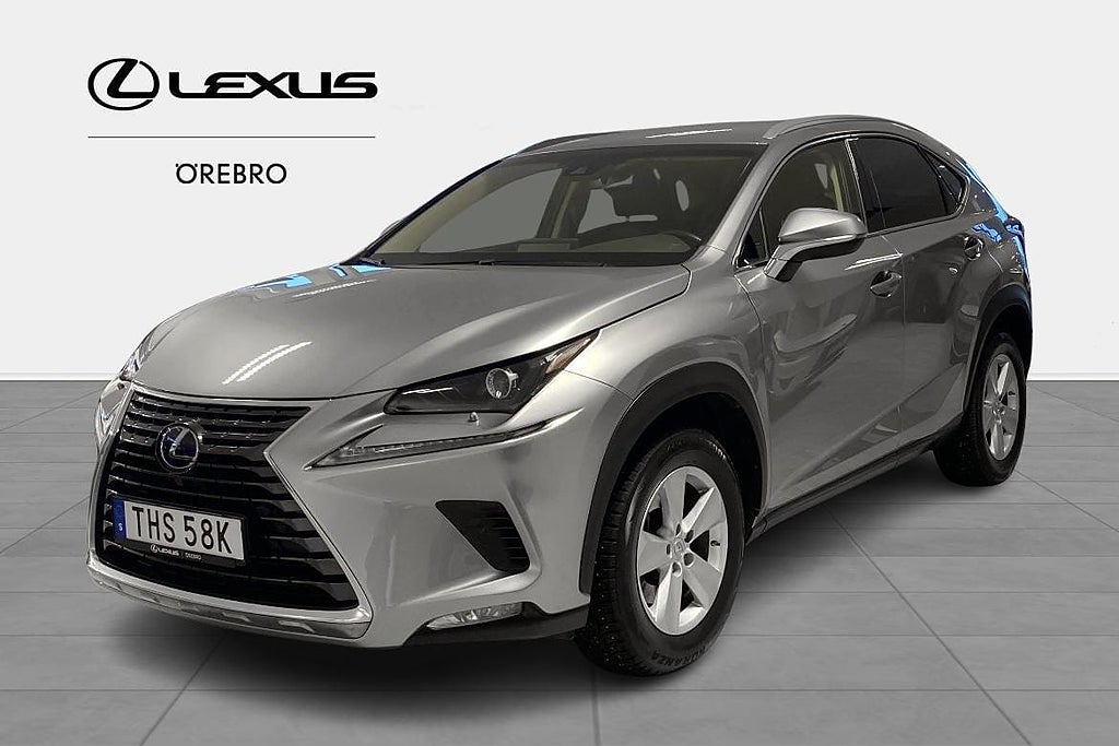 Lexus NX 300h AWD Executive Premium Navigation V-Hjul