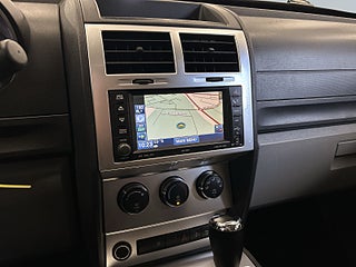 Dodge Nitro 3.7 V6 AWD S&V-hjul/Psens/Navi/Sätesvärm/Bluetooth