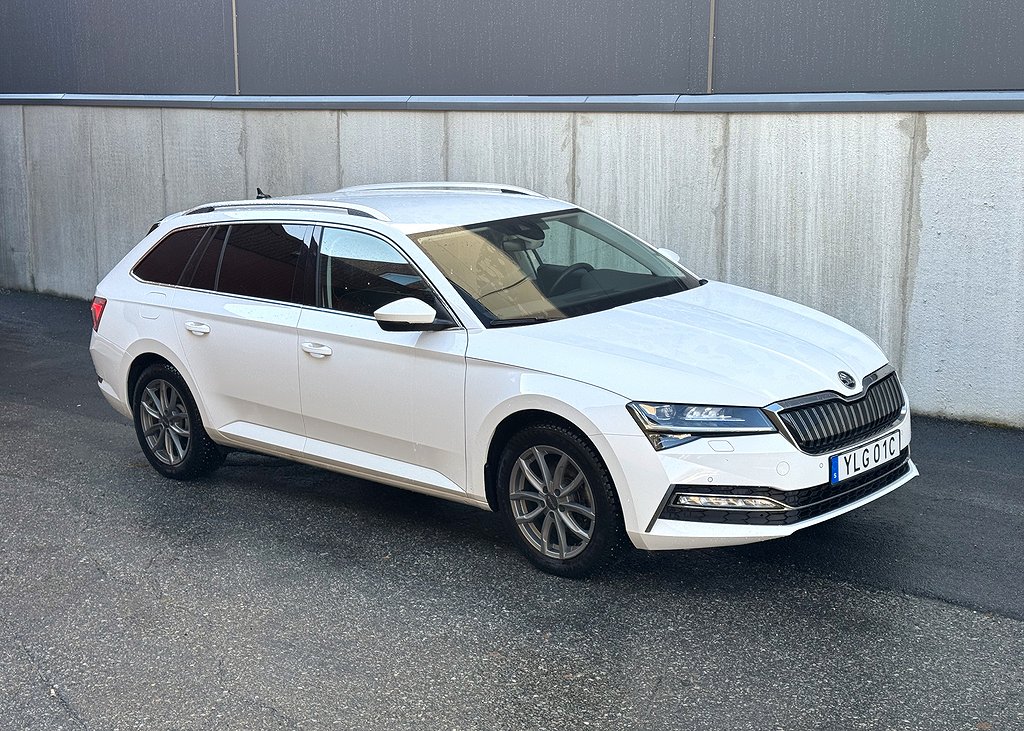 Skoda Superb iV Kombi 1.4 Plug-in Hybrid Business Edition