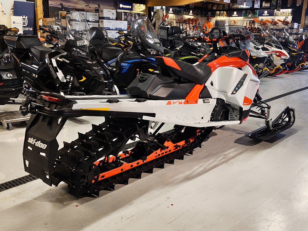 Ski-Doo Backcountry Xrs 154 850 E-tec VIP Extrakylare med fläkt 2021 - miniatyr 4