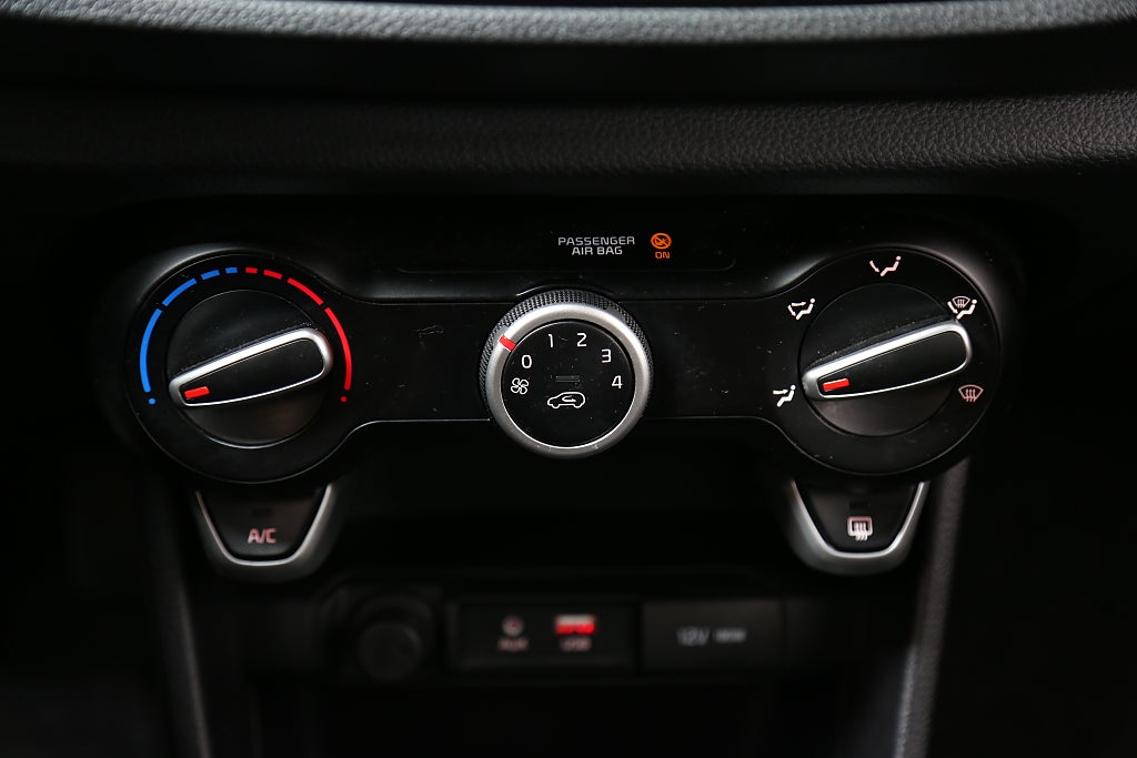 Kia Picanto 1,25 MPI 84hk Advance Automat CarPlay Kamera P-sensor 2020