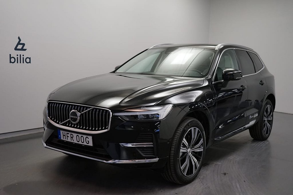 Volvo XC60 Recharge T6 Core Edition / Motorstolspaket /