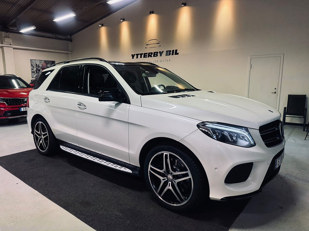 Mercedes-Benz GLE 500 7G-Tronic AMG Designo Drag Panorama SV