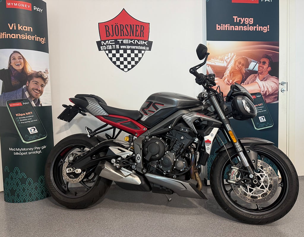 Triumph STREET TRIPLE RS 