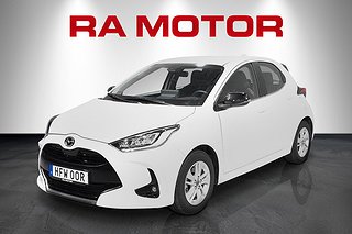 Halvkombi Mazda 2 1 av 21