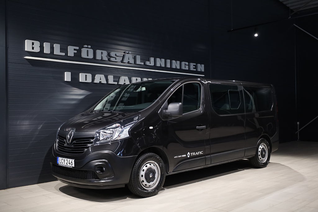 Renault Trafic 1.6 dCi 9-Sits Värmare Momsbil