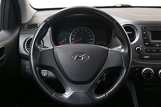 Halvkombi Hyundai i10 11 av 20