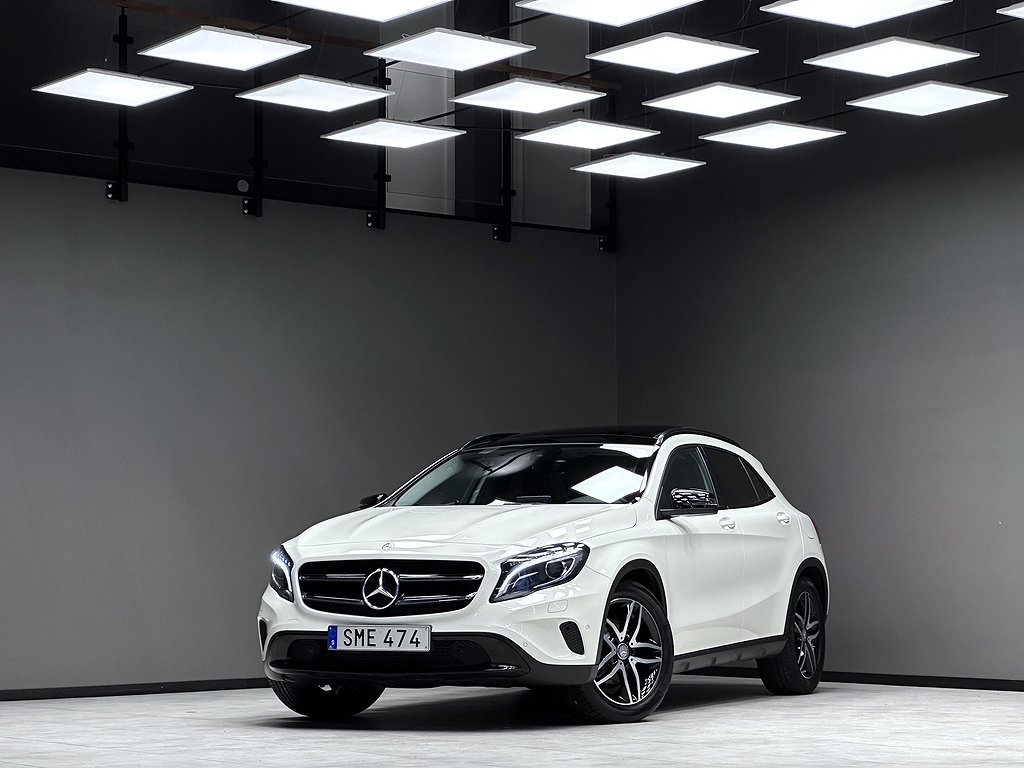 Mercedes-Benz GLA 200 7G-DCT/Värmare/Carplay/B-kamera/Night