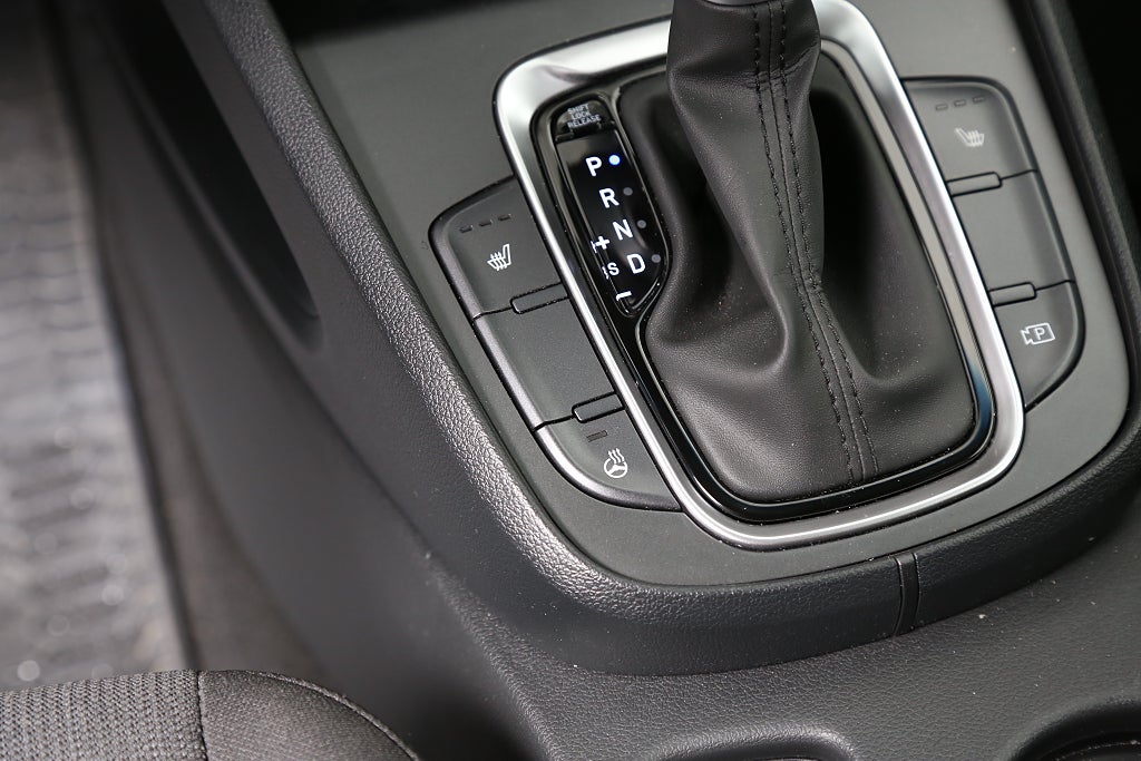 Hyundai Kona Hybrid 1,6 GDI 141hk Advanced Aut Head-up Nybilsgaranti 2023