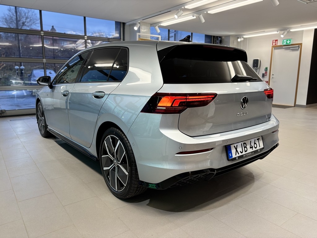 Volkswagen Golf 2025, bild 7/47