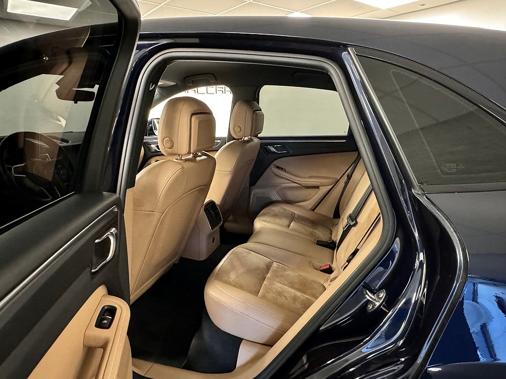 Porsche Macan 2019 - miniatyr 14