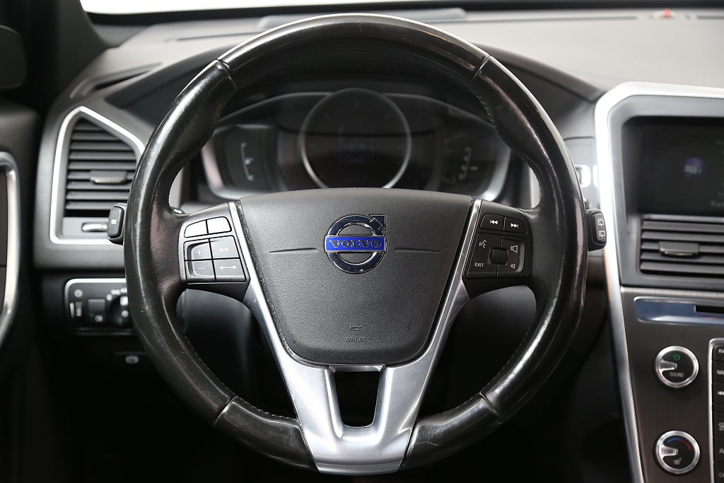 Volvo XC60 D4 190hk Summum Business Edt Pro Aut Kamera BLIS Drag 2016