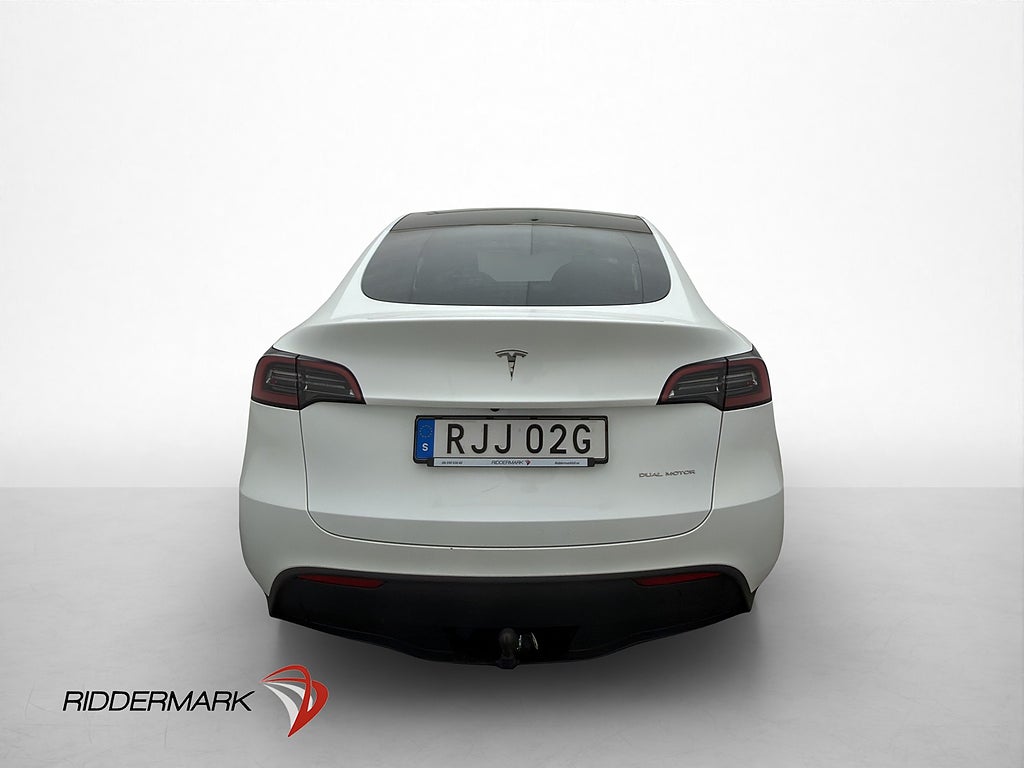 Tesla Model Y Long Range AWD Pano Skinn Drag Kamera