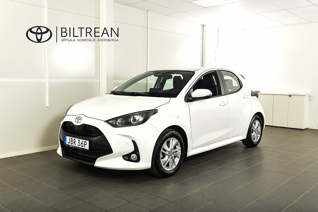Toyota Yaris 1,5 Elhybrid 115 Active Komfort P-sensorer Backkamera 