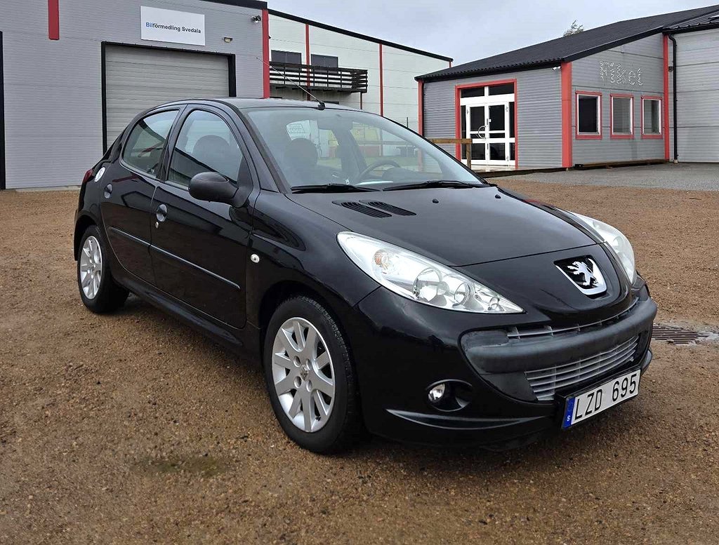 Peugeot 206 /207 5-dörrars 1.4 // 1 Ägare // Ny kamrem
