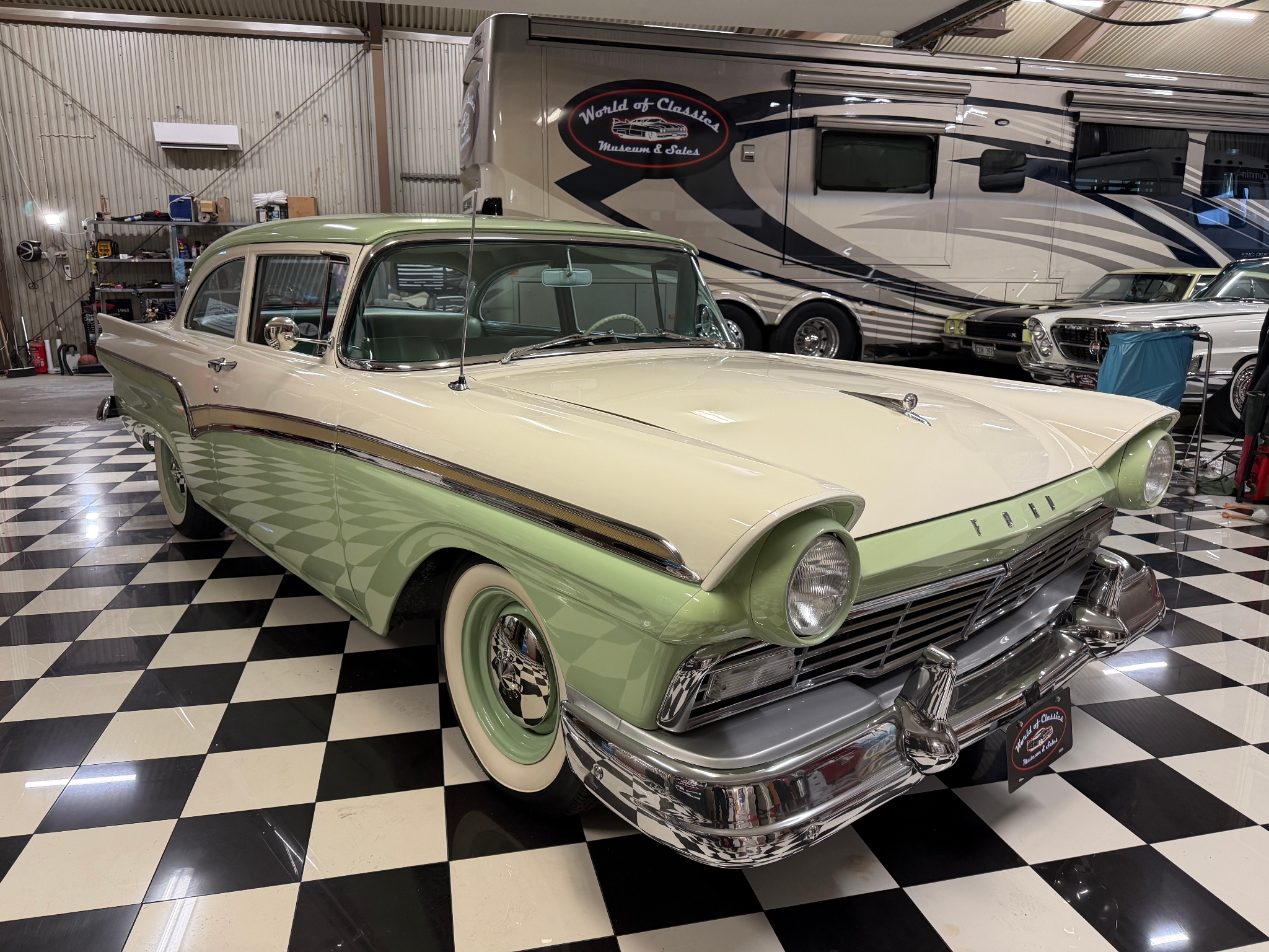 Ford Custom 300 -57 toppskick 1957, photo 3/52