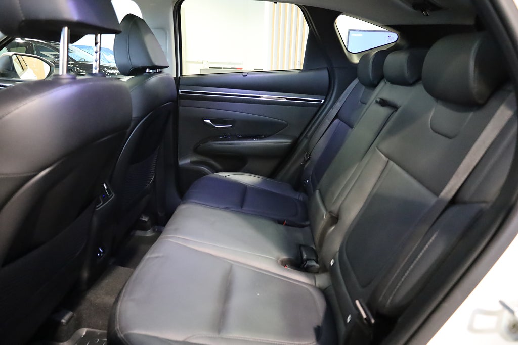 Hyundai Tucson Hybrid 230hk Advanced Panorama Drag Navi 360° Läder