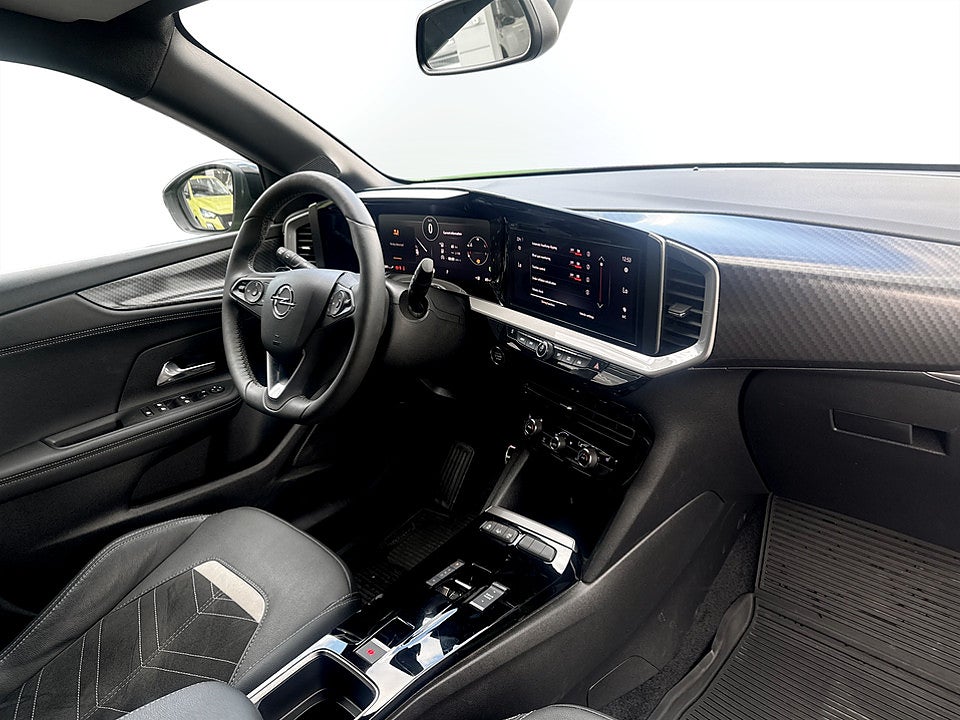 Bild på Opel Mokka Ultimate 1.2 Turbo 130hk Aut B-KAMERA CARPLAY