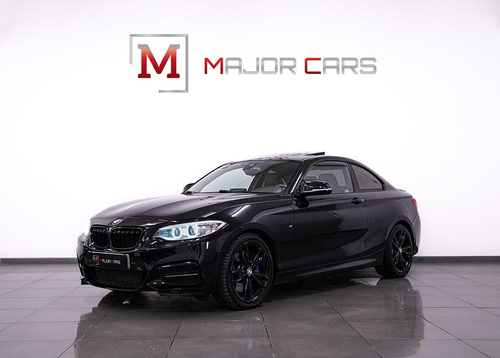BMW M235 i xDrive Coupé Taklucka H/K Kolfiber Ferrita 326hk