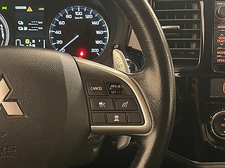SUV Mitsubishi Outlander 18 av 22
