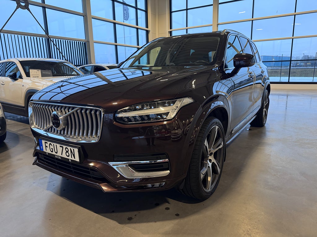 Volvo XC90 B5 AWD Inscription 7-sits B&W LUFT PANO 22'' DRAG 360°
