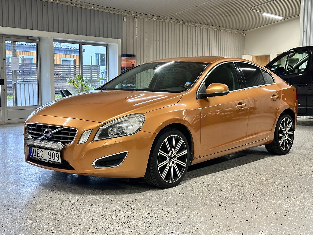 Volvo S60 D3 Geartronic Momentum Kamrem byttEuro 5 Nyservad