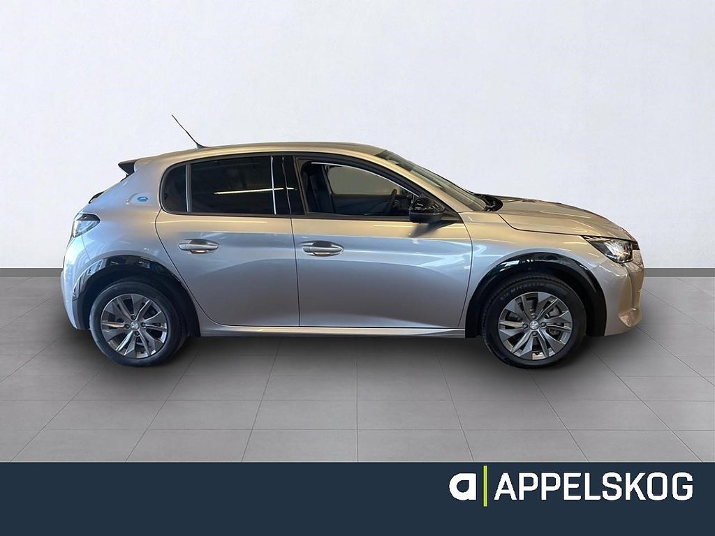 Peugeot E-208 ALLURE 50 kWh Electric |RÄNTA 3,99%|V-HJUL INGÅR| thumbnail