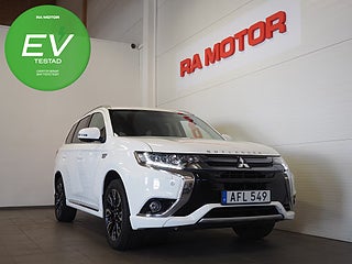 SUV Mitsubishi Outlander 2 av 24