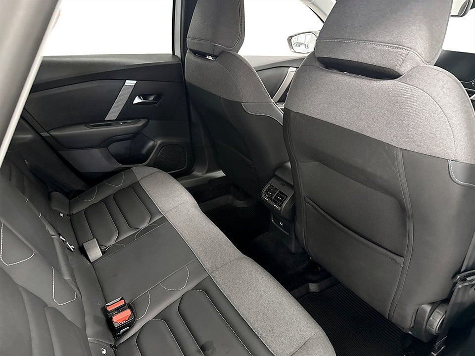 Bild på Citroën C4-X Shine 1.2 PT 130hk Aut KAMPANJRÄNTA 3,99%