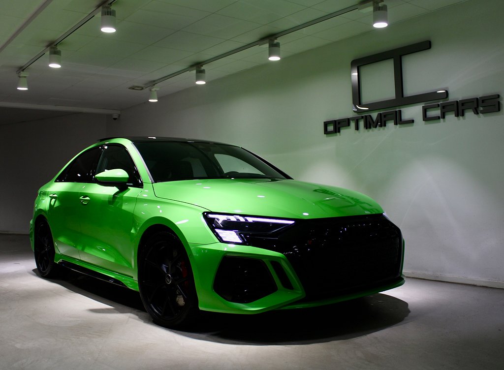 Audi RS3 Sedan Pano Exclusive B&O RS-Design Fullutrustad