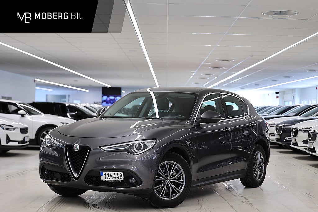 Alfa Romeo Stelvio 2.2 JTD 150hk Helg på Moberg! PDC Drag Keyless start