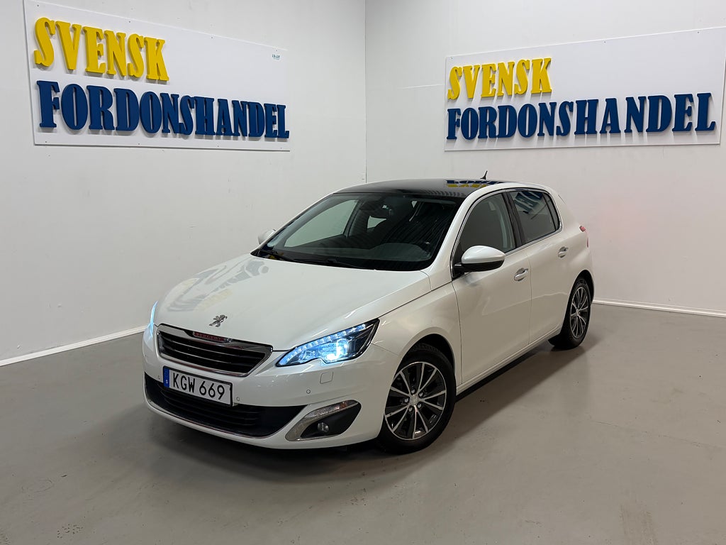Peugeot 308 1.6 e-HDi Allure Pano Keyless (Årsskatt = 1103 KR)