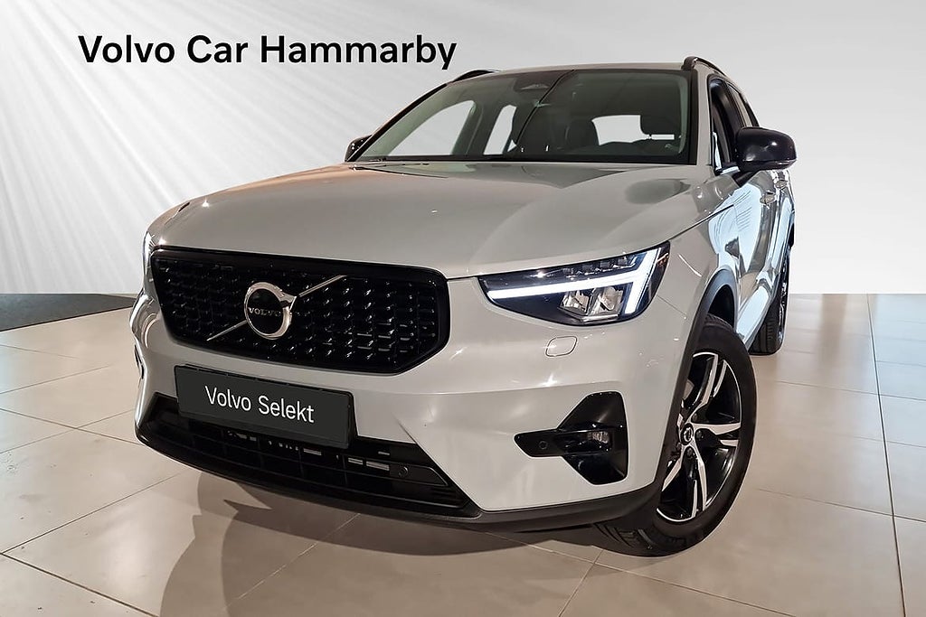 Volvo XC40 B3 FWD Bensin Plus Dark