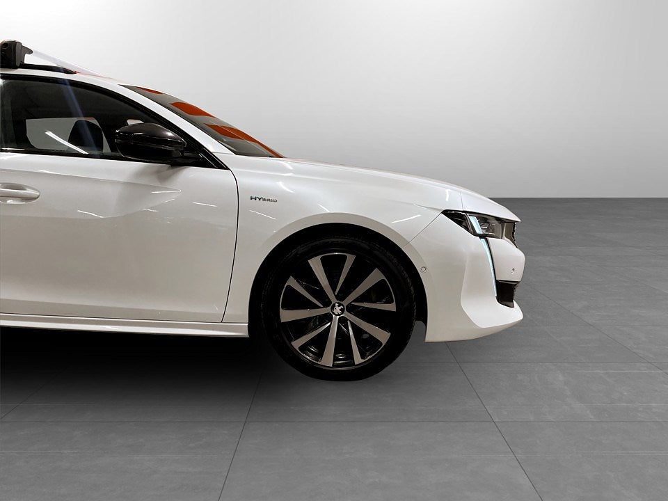 Bild på Peugeot 508 SW GT PHEV 225hk Aut - B-KAMERA, CARPLAY, 1 ÄGARE