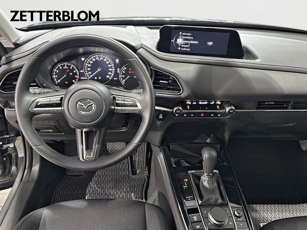 SUV Mazda CX-30 10 av 27