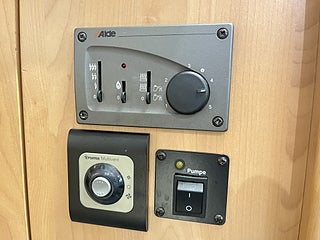 Husbil-integrerad Bürstner I 685 21 av 24