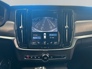 Volvo V90 T4 Momentum S&V-hjul/Carplay/Kamera/Nav/Pvärm/Drag