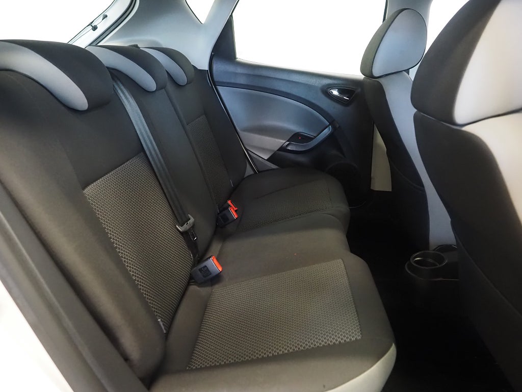 Seat Ibiza 1.2 TSI 90hk Style P-Sensorer 2017